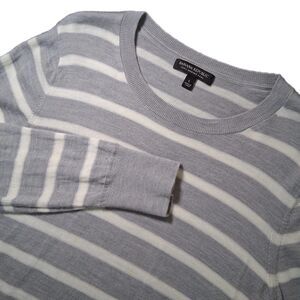 Banana Republic Sweater Women Large Gray Stripes 100% Merino Wool Minimalist